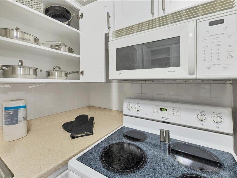 Designed And Cozy 1Br With Parking Near Stores Daire Tampa Dış mekan fotoğraf