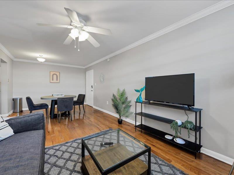 Designed And Cozy 1Br With Parking Near Stores Daire Tampa Dış mekan fotoğraf
